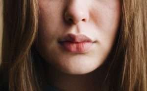 Ways to Get Rid of Dry and Dark Lips